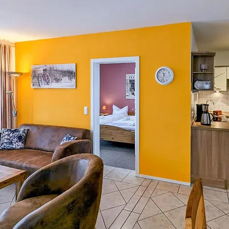Apartment 2 Bedroom Cozy In